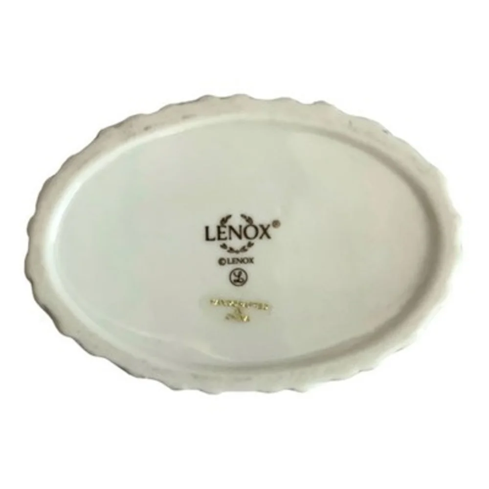 Vintage Lenox 3D Floral Jewelry Trinket Box Nacreous Porcelain Dragonfly 3.75